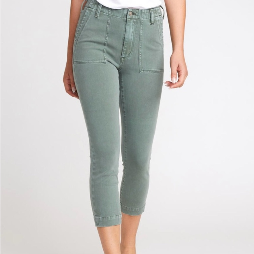 Silver Jeans Utility Slim Crop Womens Size 28/25